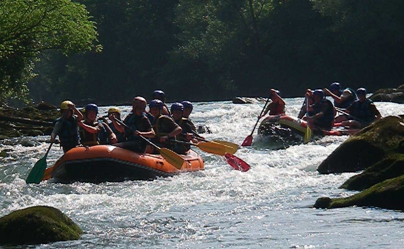 Groupes en Rafting sur le Gave de Pau 64-photo-gallery