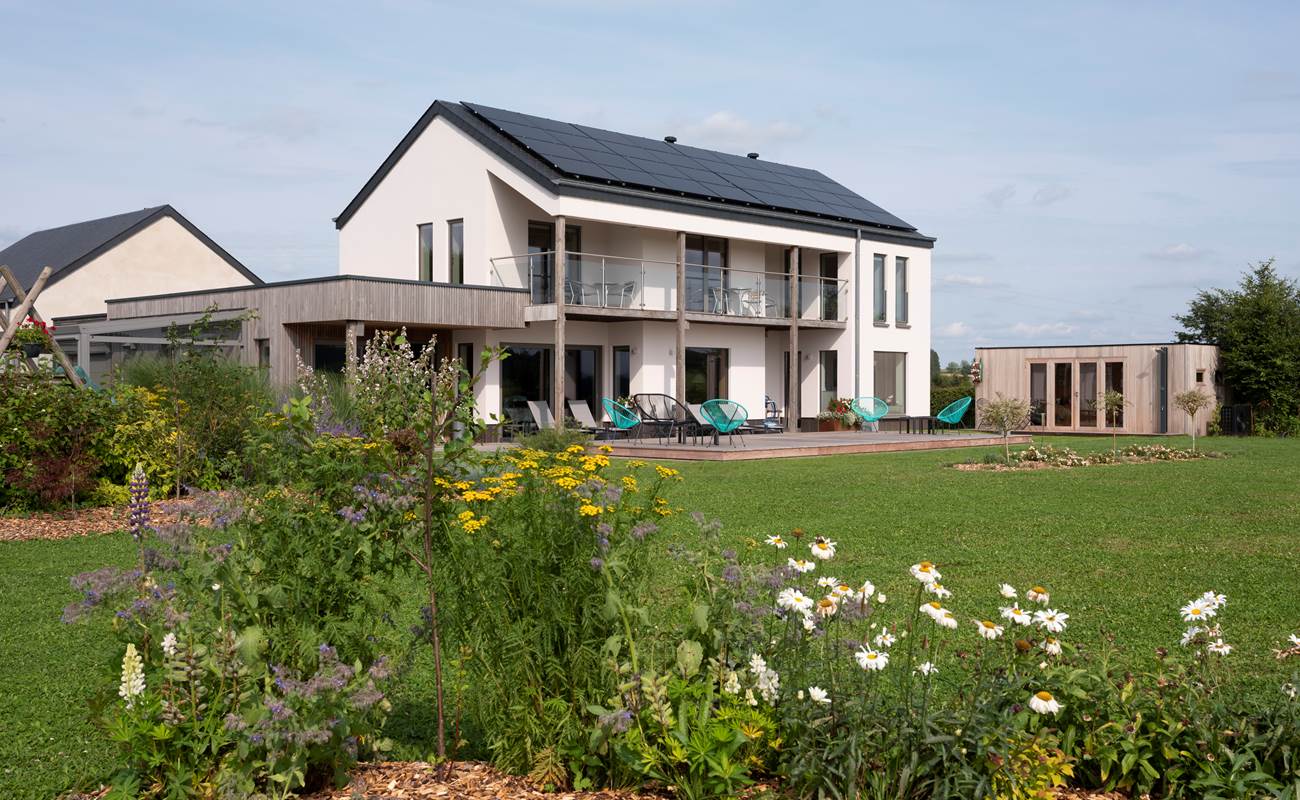 La Chabetaine - jardin - piscine avec terrasse mobile-photo-gallery