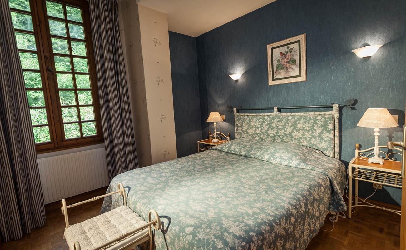 Hostellerie du grand duc chambre famille 3-photo-gallery