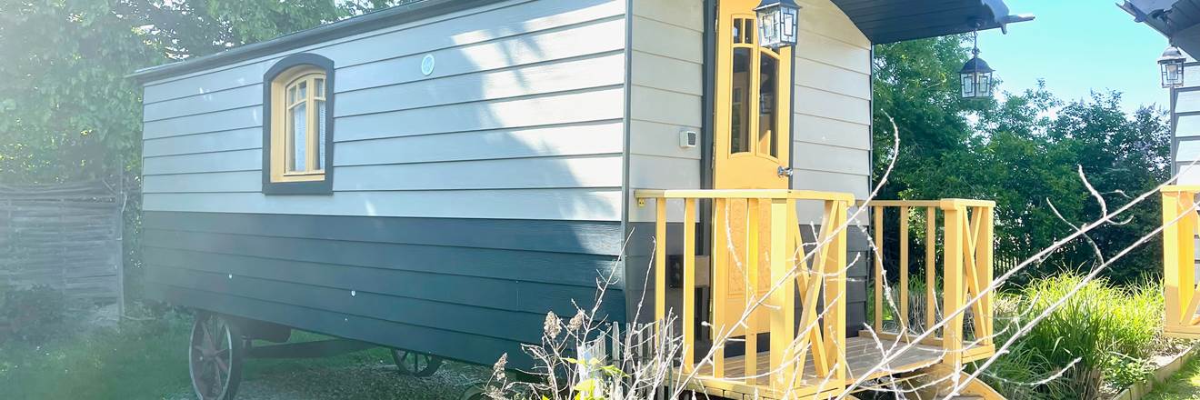 © Au Presbytère de Saigneville - le gîte a.k.a la roulotte de Kika