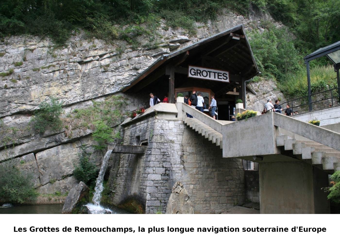 Les grottes de Remouchamps - visite de 1.15 h donnée en 4 langues