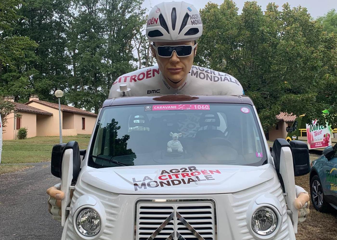 lepetitbois46_Leyme_TourdeFrance_char13