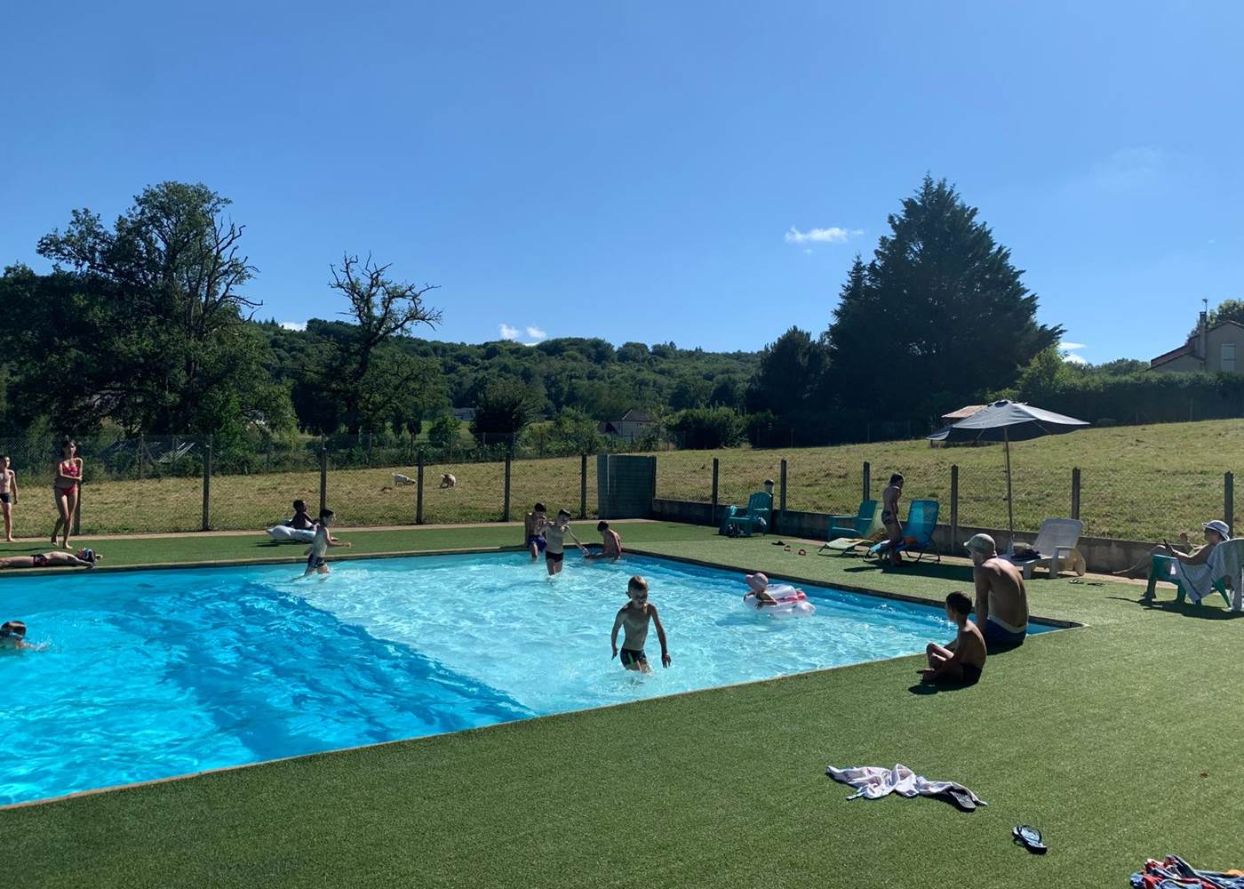 gites dans le lot avec piscine