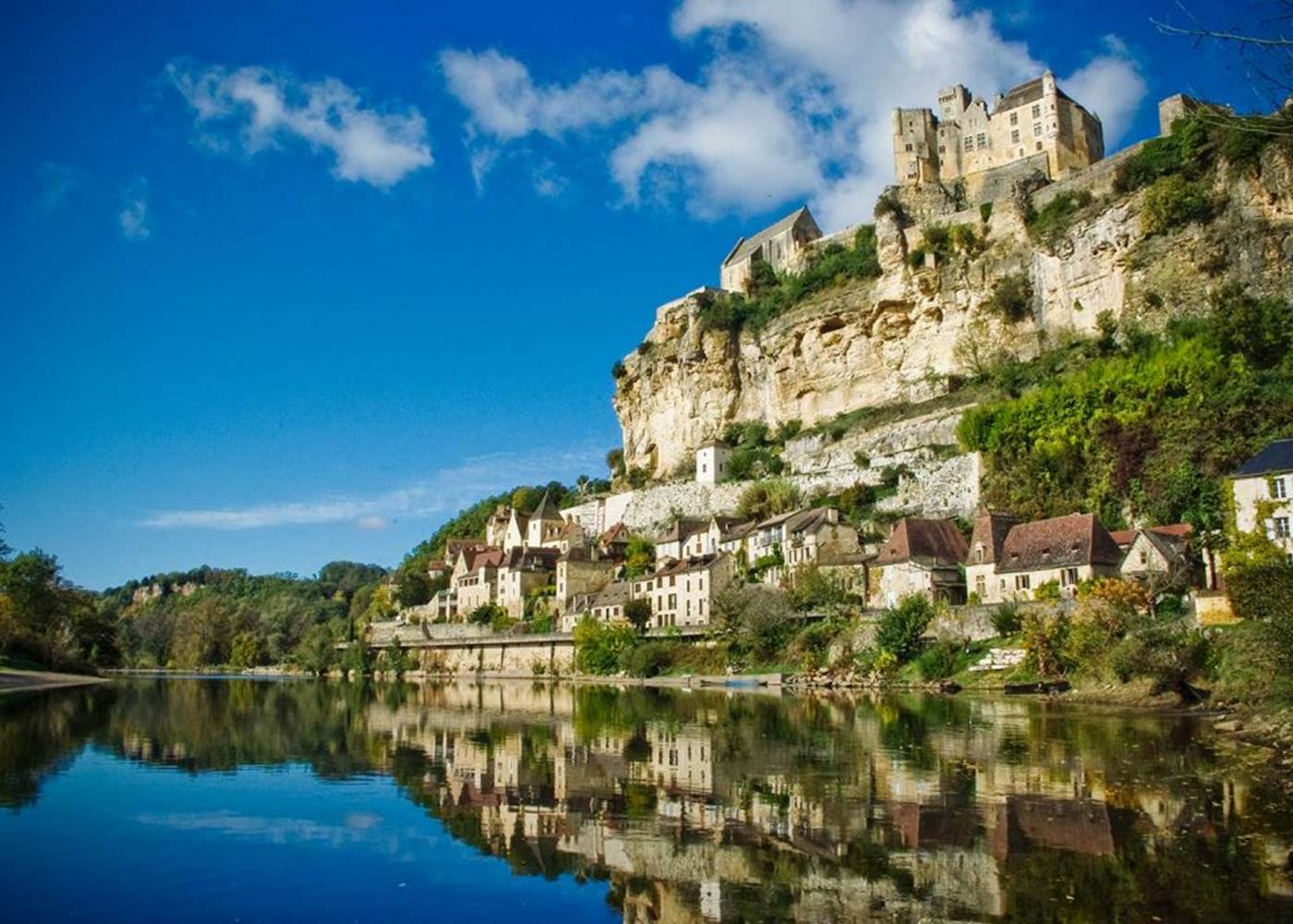 Location canoë dordogne Beynac
