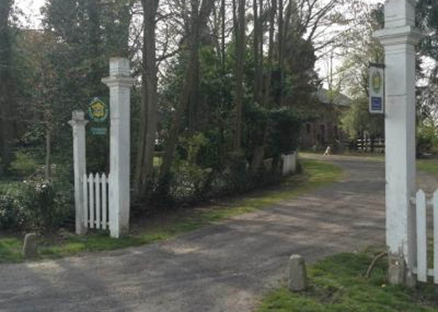 Entrée maison d'hôtes