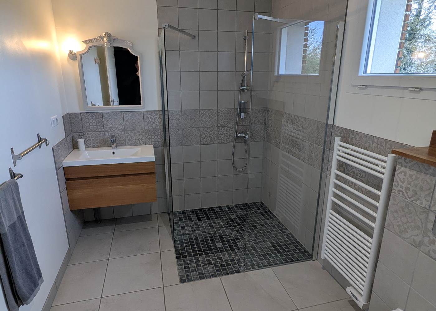 salle d'eau chambre 5