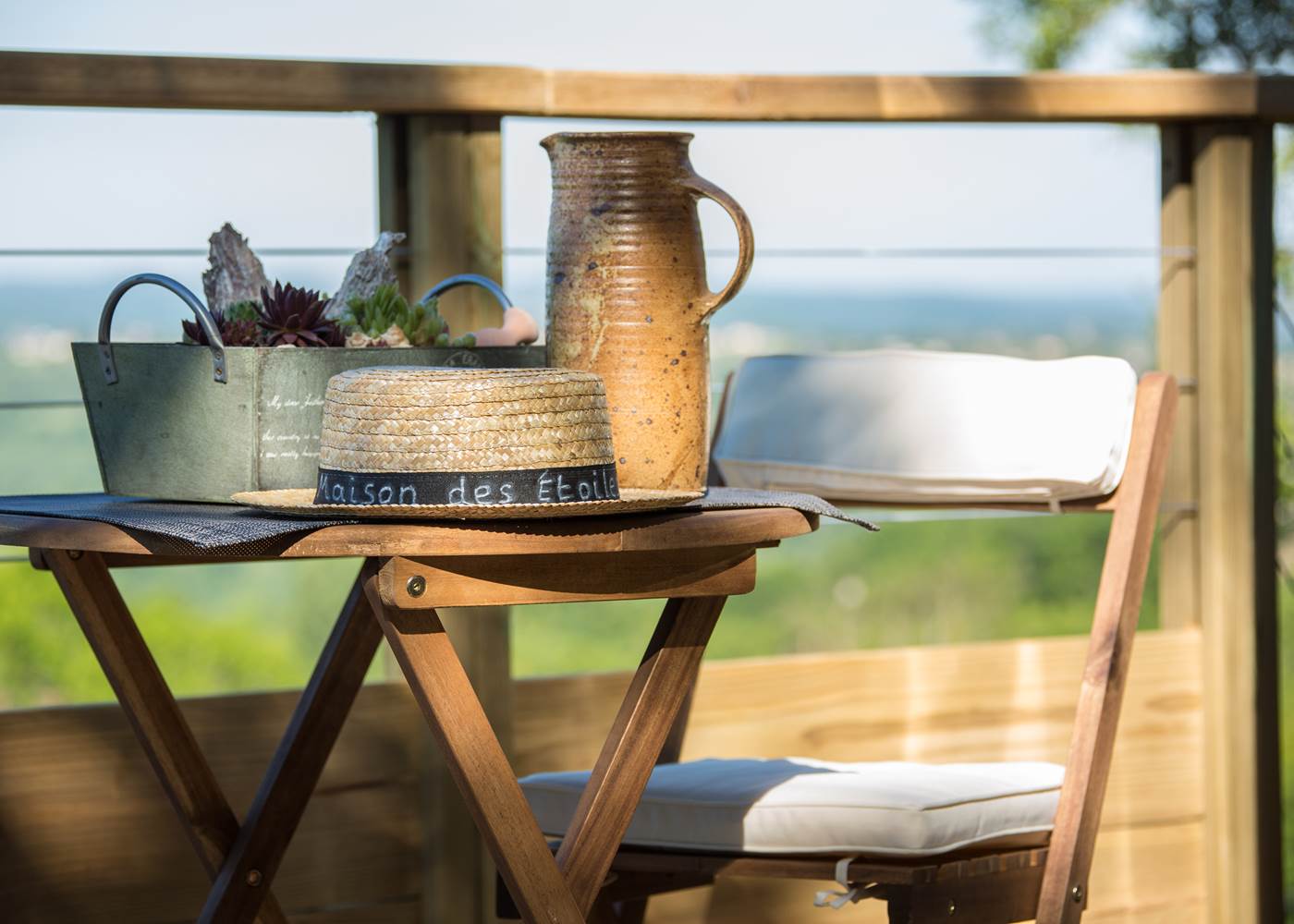 Habitat insolite, vue sur les etoiles et Turenne