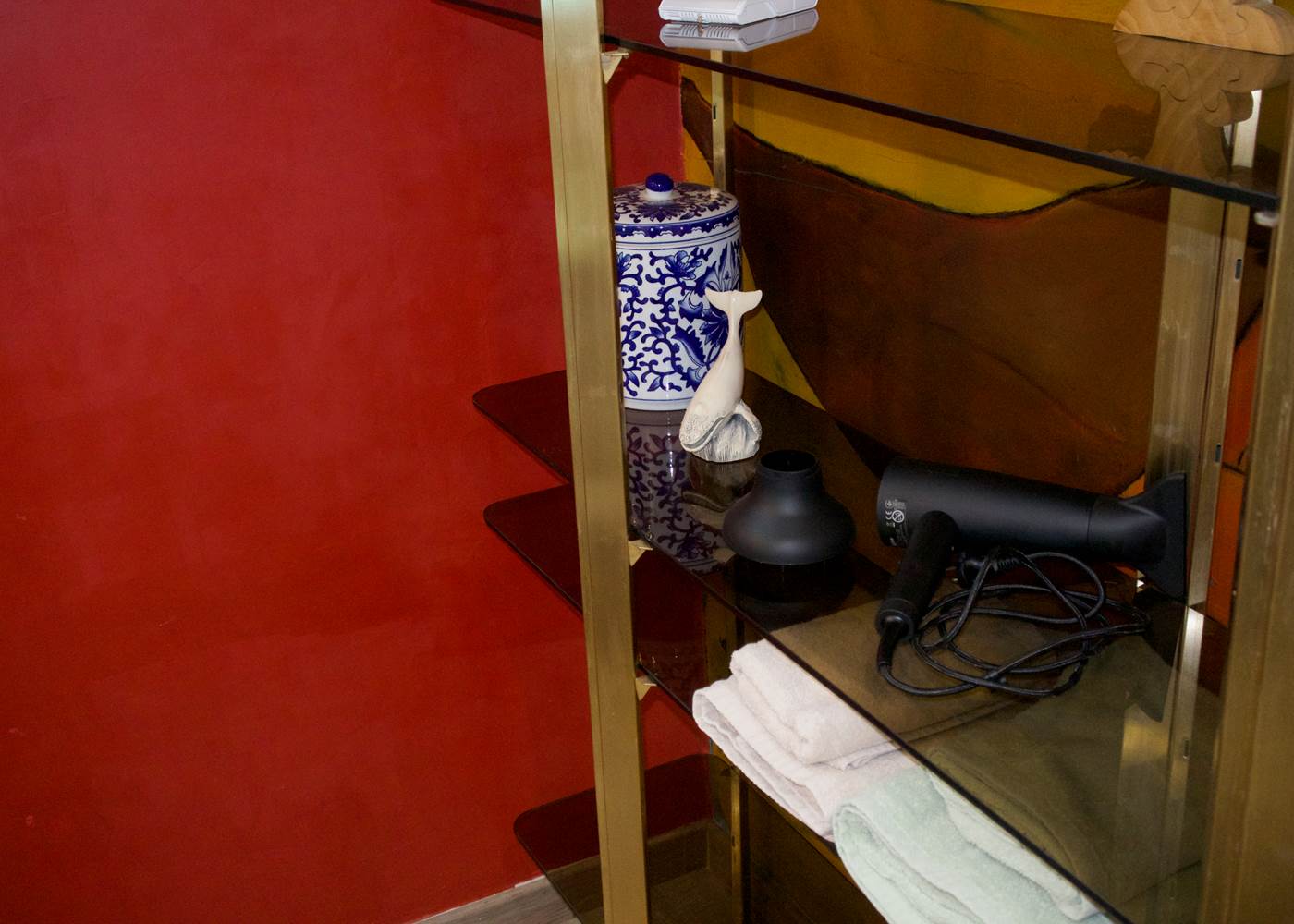 Vue salle de bain studio détail