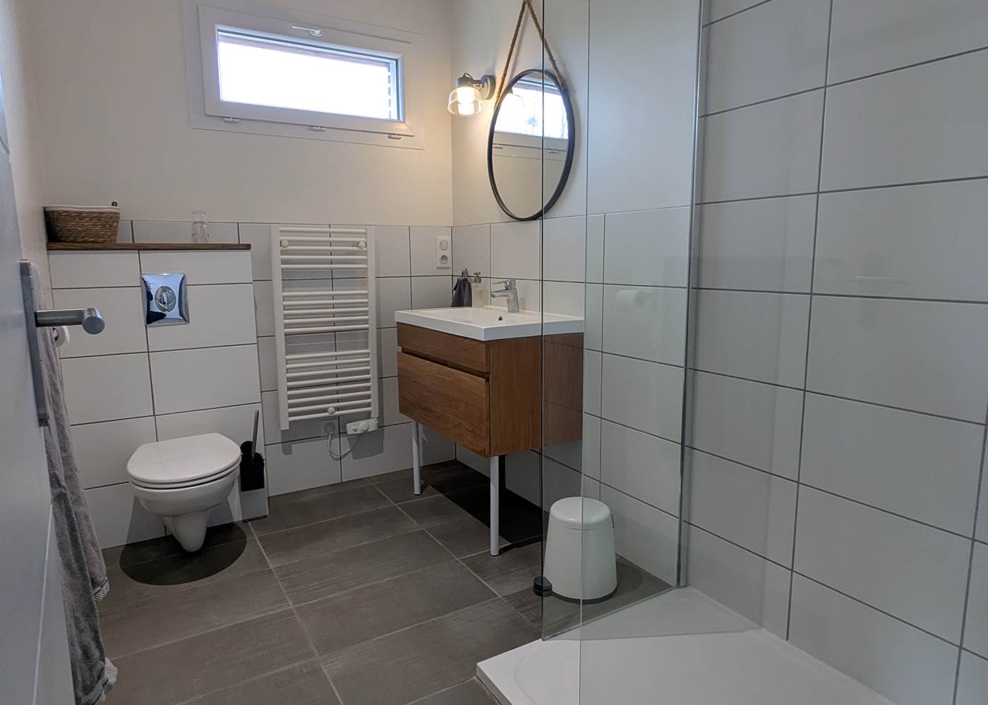 salle d'eau chambre 2