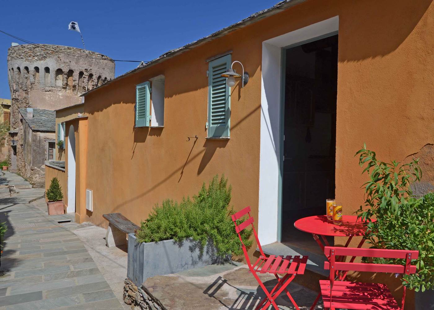 Devant studio I copie