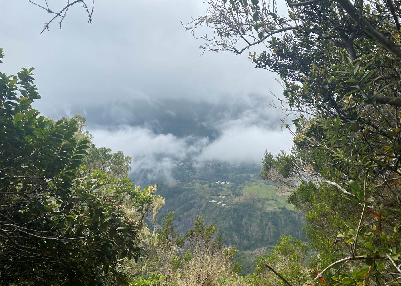 un des points de vue du piton d'anchaing