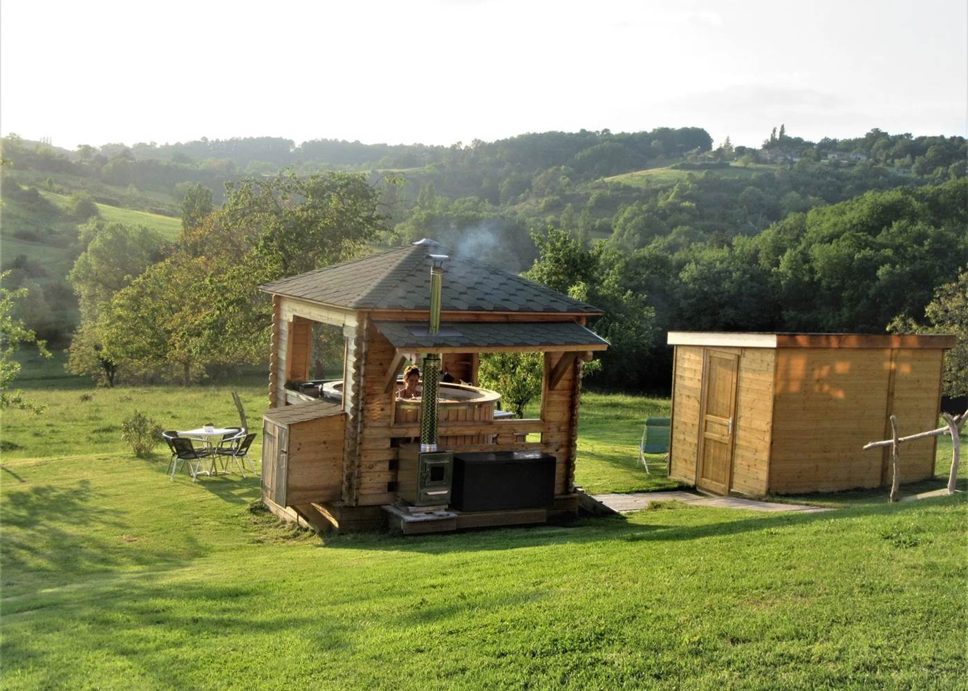 HYGGE_EN_PÉRIGORD_BAIN_NORDIQUE_SAUNA_COCOONING_VACANCES_TOURISME_AMIS_FAMILLE_DORDOGNE