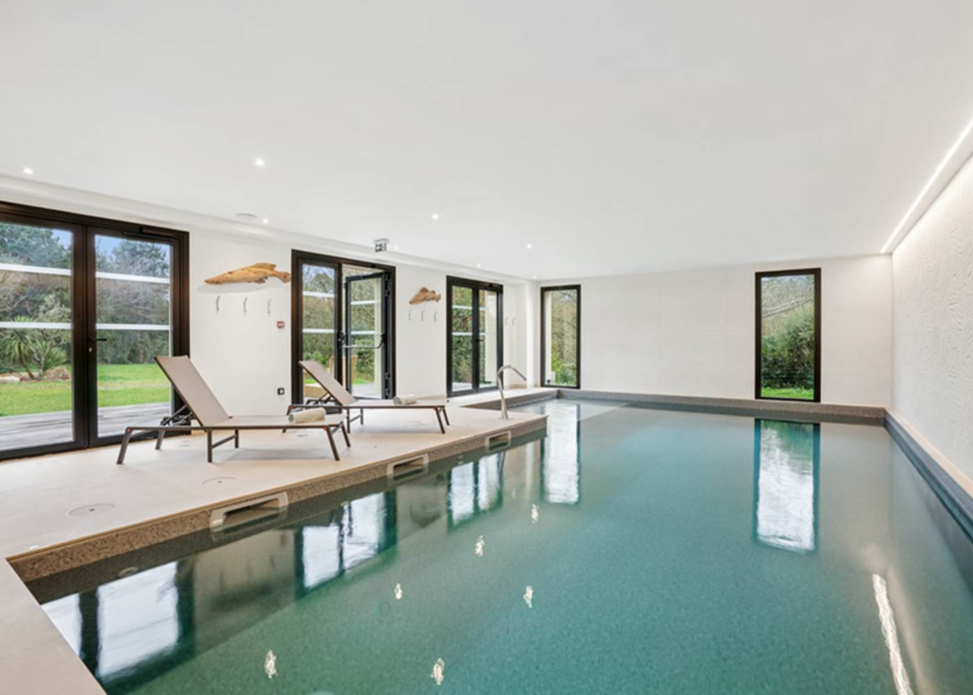 MH Hôtel et Spa Piscine intérieure chauffée Arradon