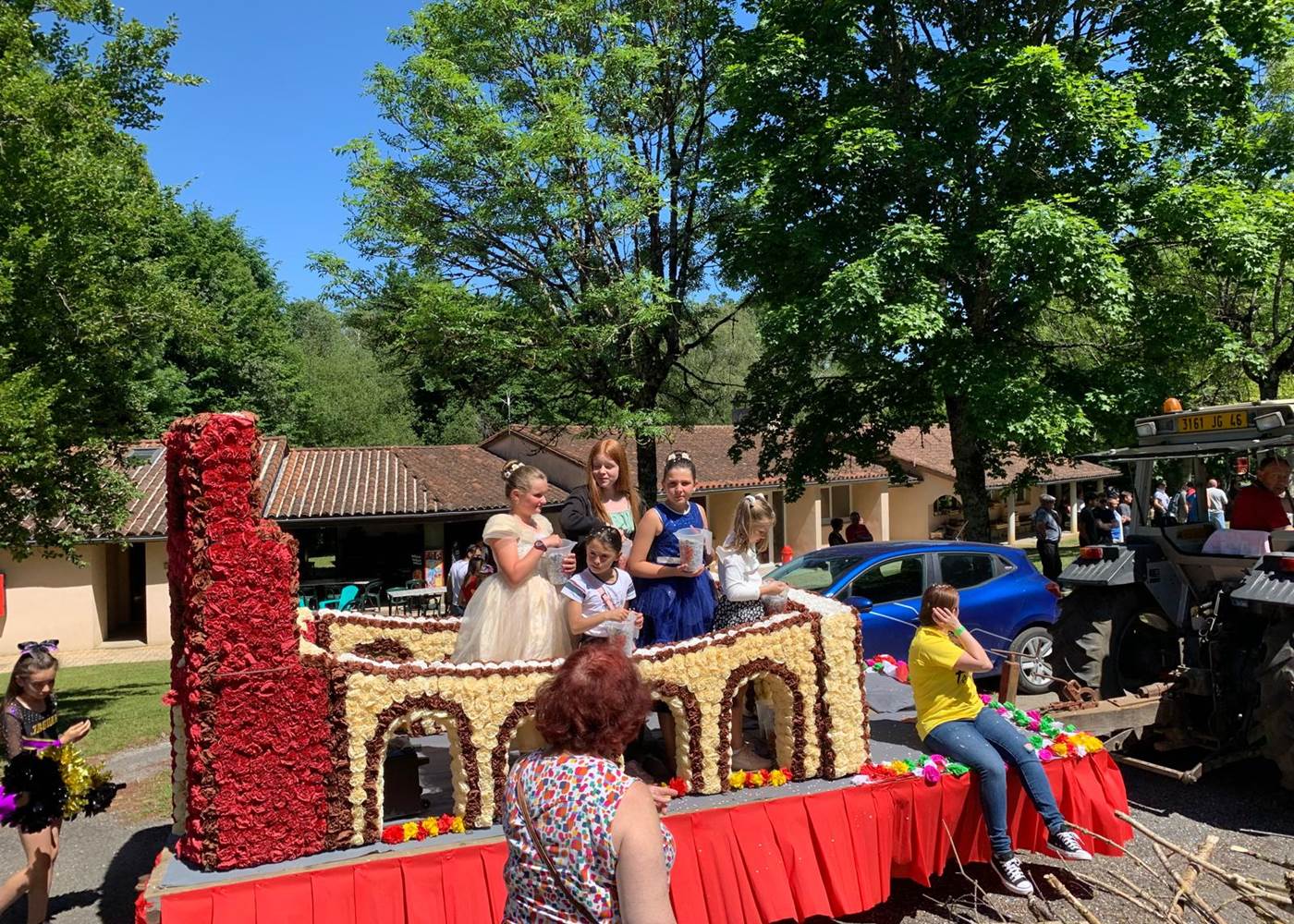 lepetitbois46_Leyme_TourdeFrance_char05