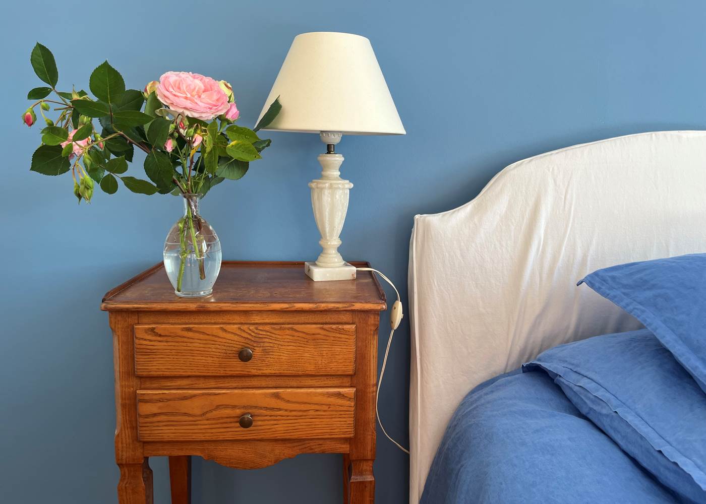 Chambre Bleue, spacieuse, lit Kingsize, Vue sur la rivière