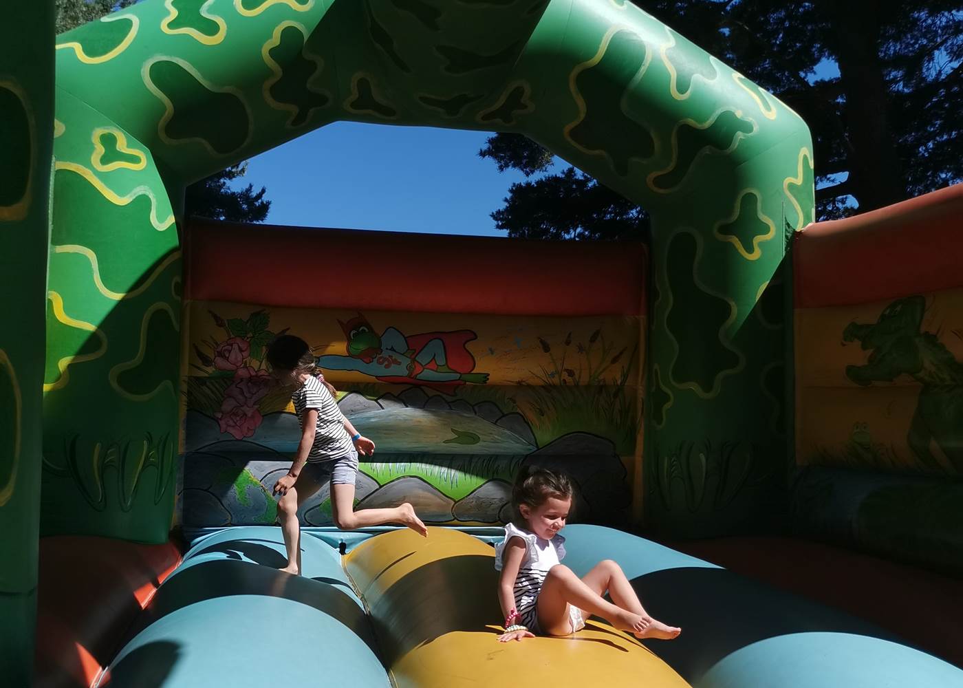 Jeux pour les enfants à Ruynes en Margeride