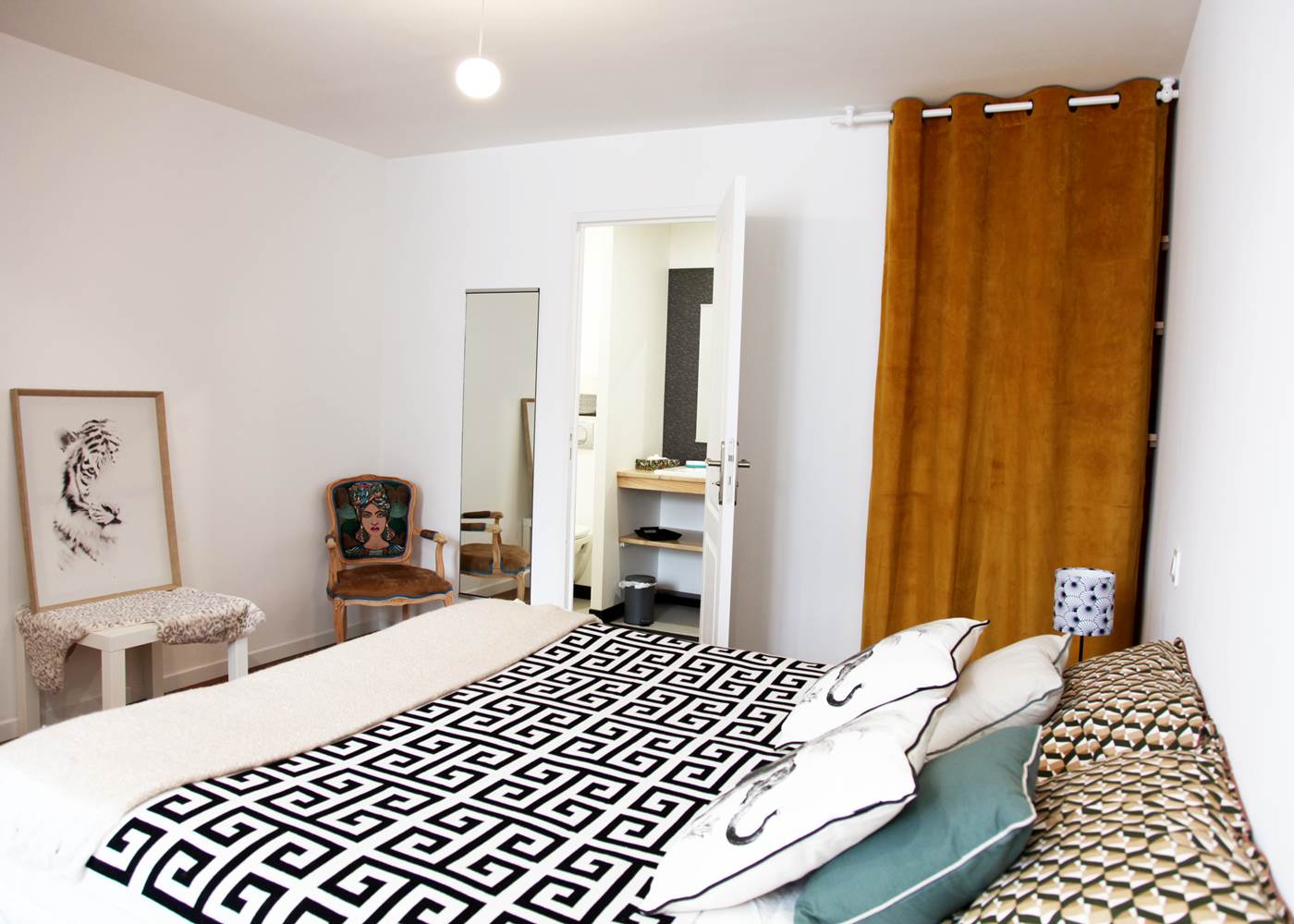 Chambre "Côté Savane"-La maison d'Eole