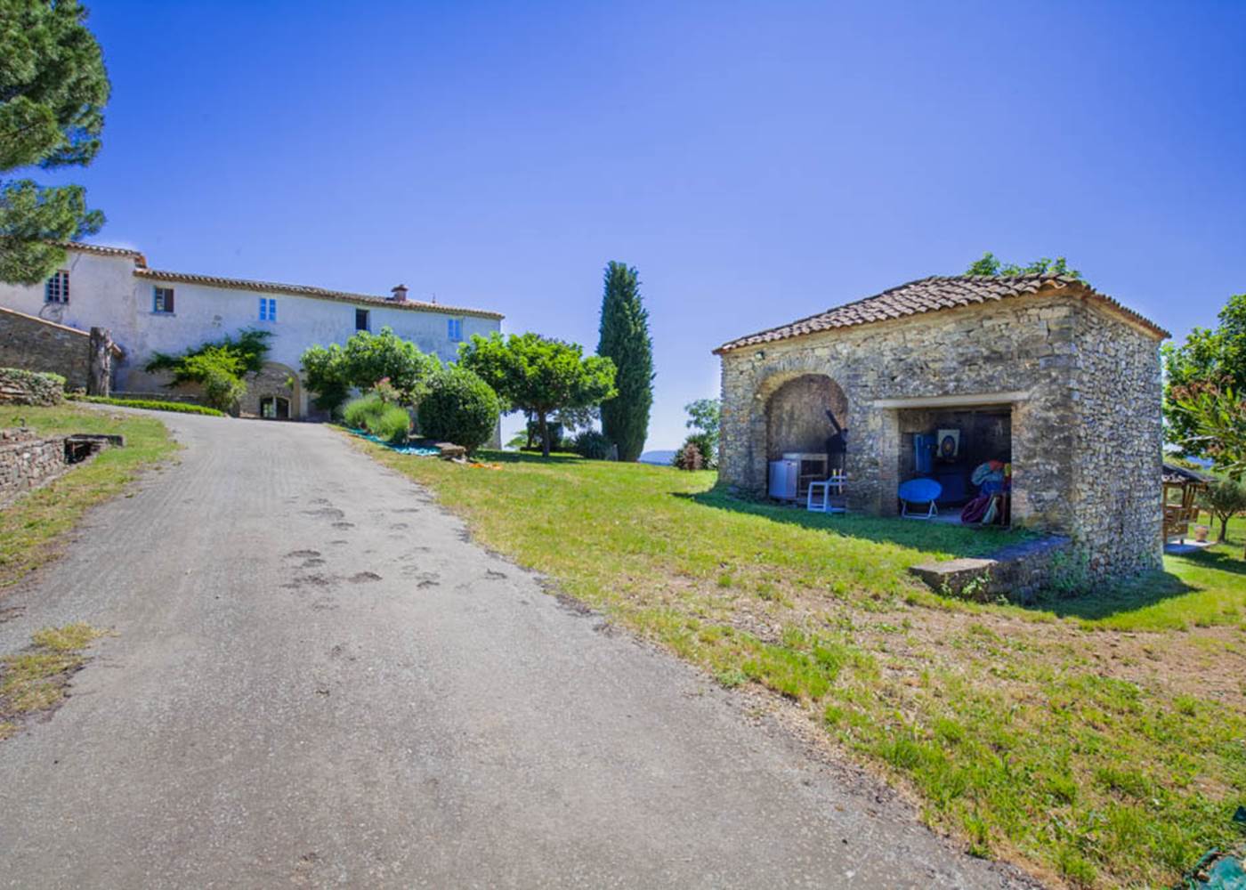 entree mas de louise, clede, gard, cevennes