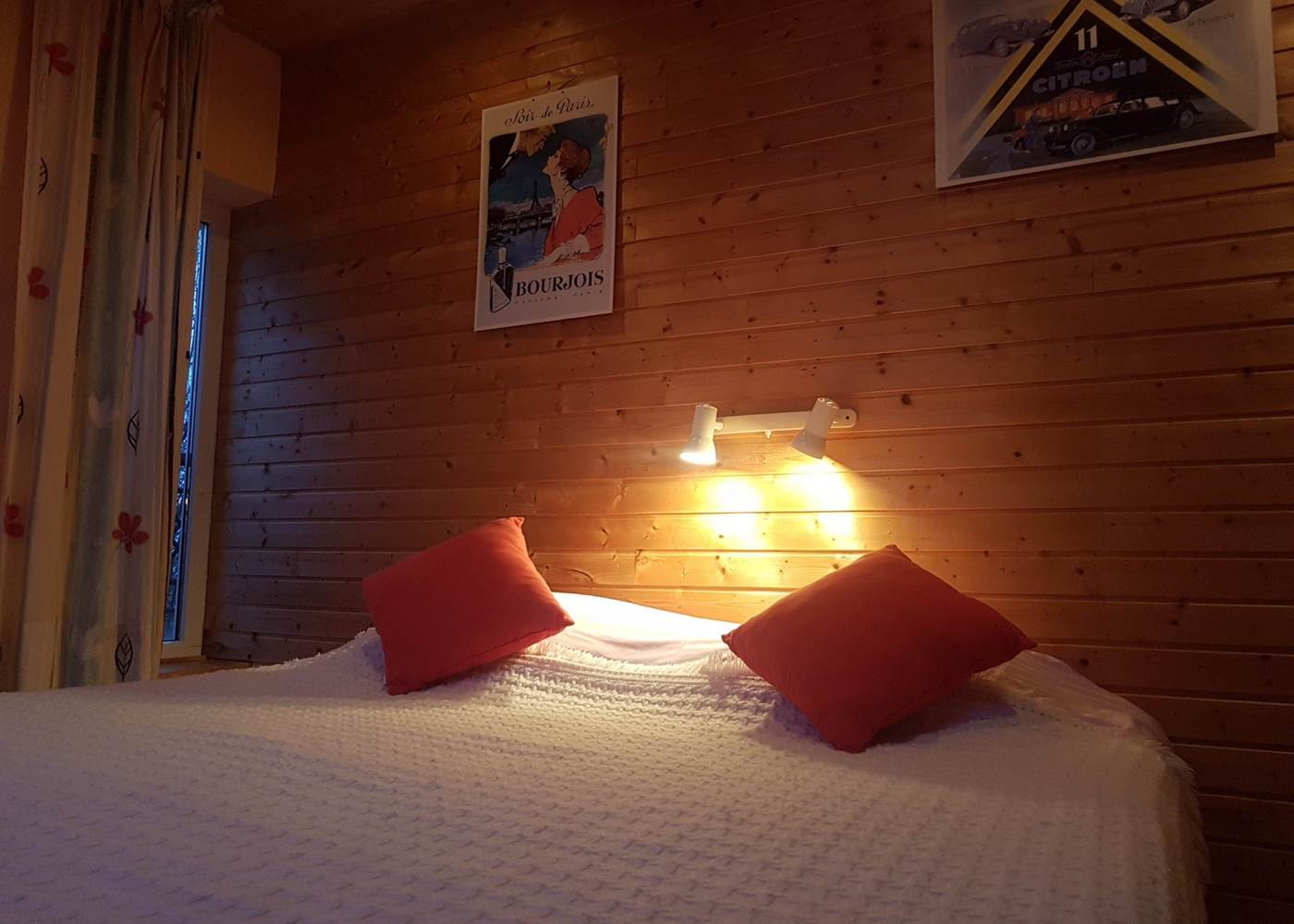 Chambre double étage Maison Masjoubert