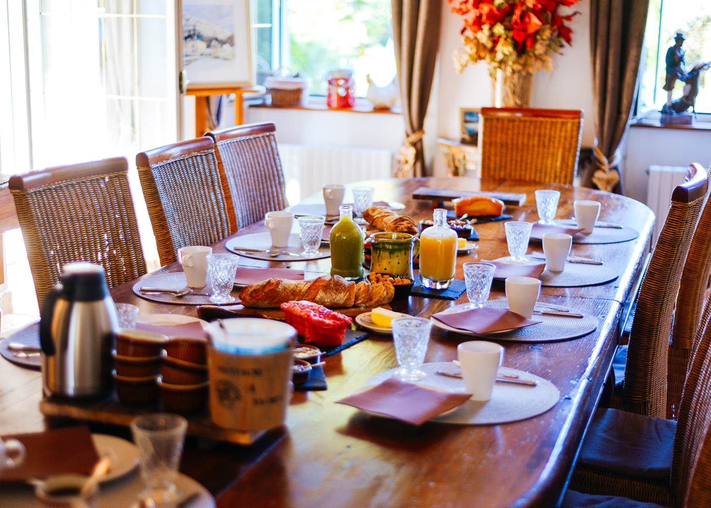 Petit-déjeuner dans le Manoir