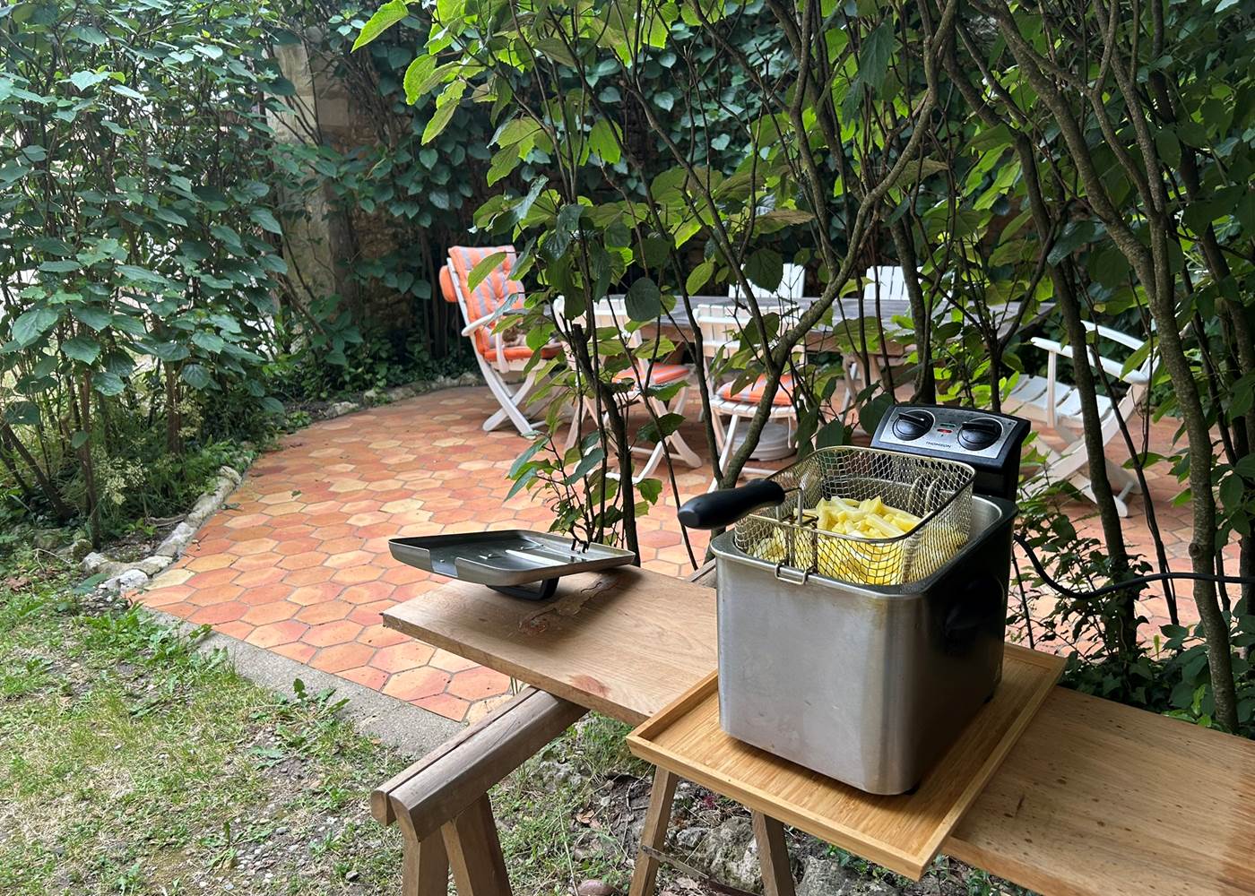 dîner-terrasse-extérieure