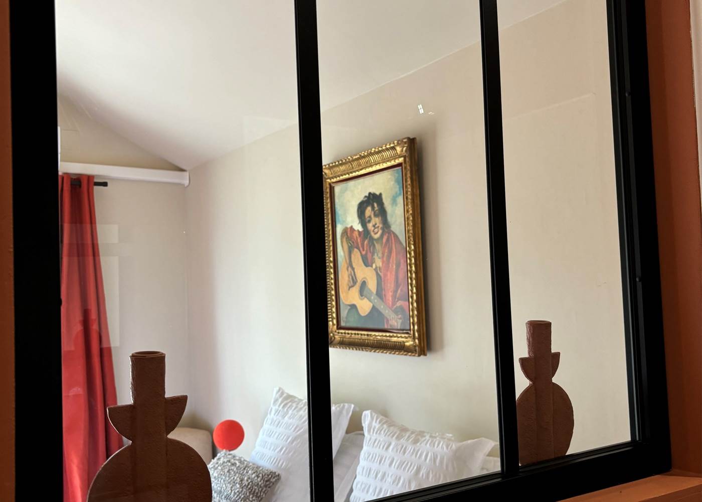 Vue depuis la SDB vers la chambre