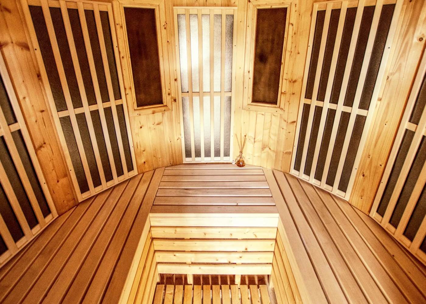 HYGGE_EN_PÉRIGORD_BAIN_NORDIQUE_SAUNA_COCOONING_VACANCES_TOURISME_AMIS_FAMILLE_DORDOGNE