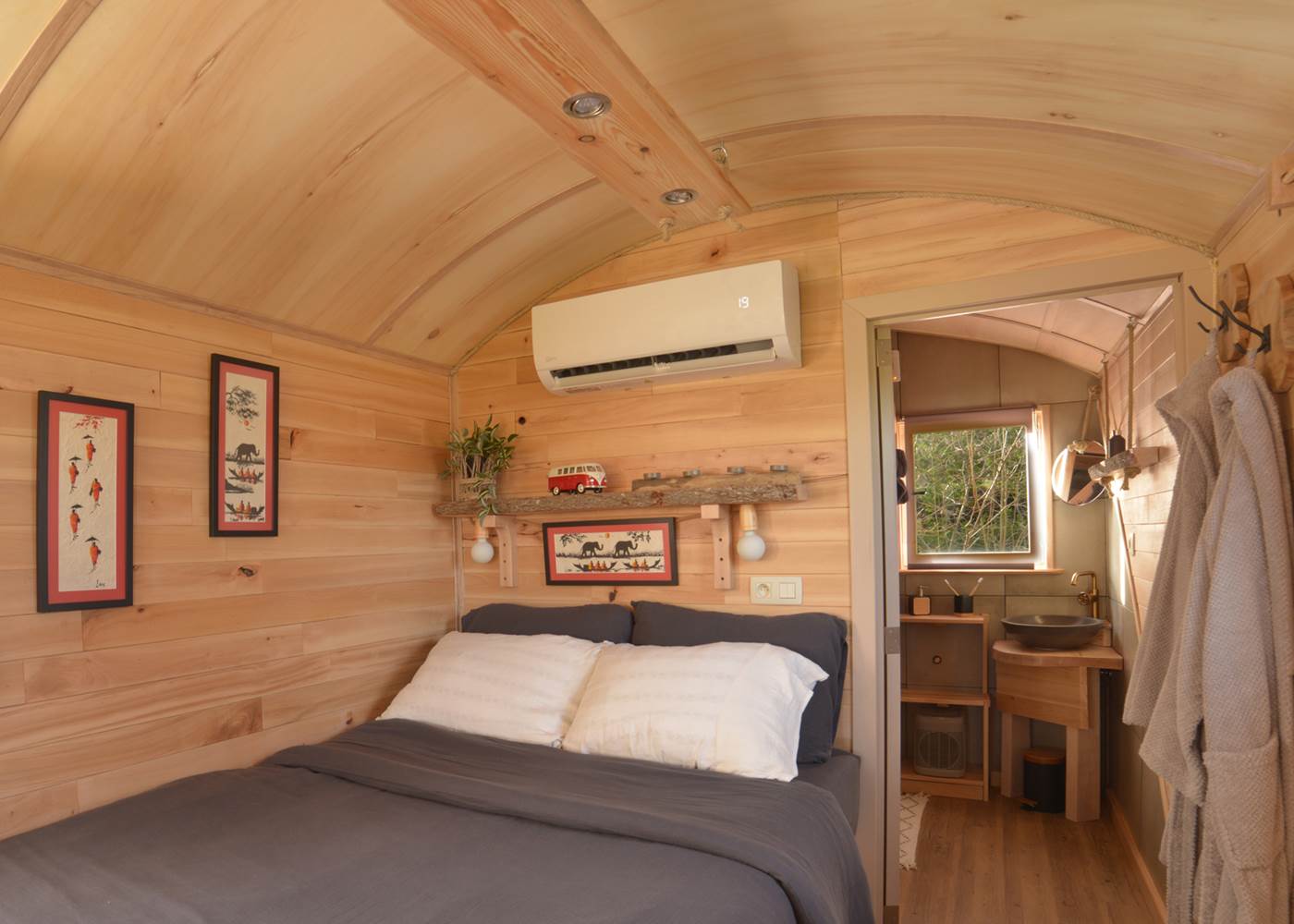 Insolites Chimay roulotte Bengali