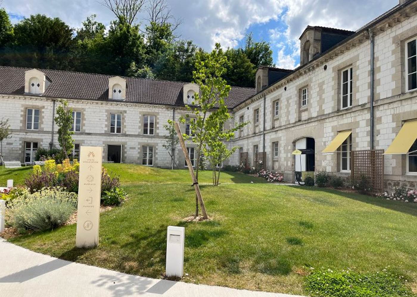 Châlons - Champagne Joseph Perrier 2