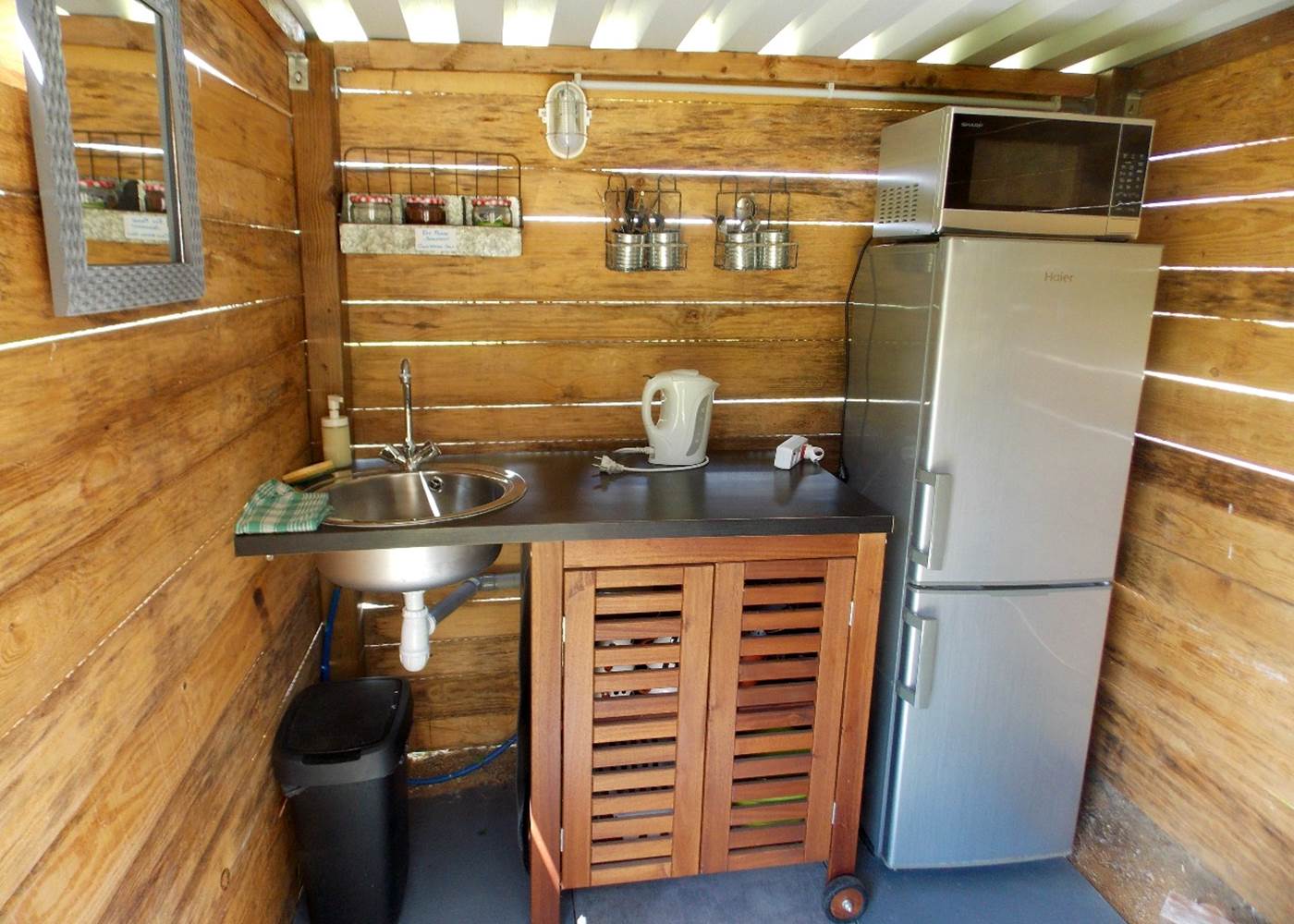 Camping du Petit Gué du Roi Cuisine Intérieure