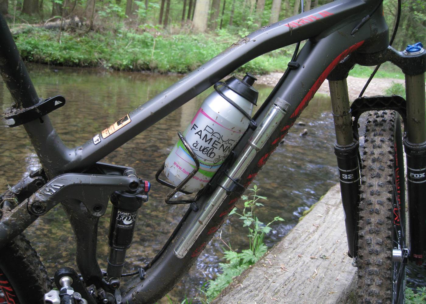 En VTT, on se mouille pour vous et c'est "gué"!