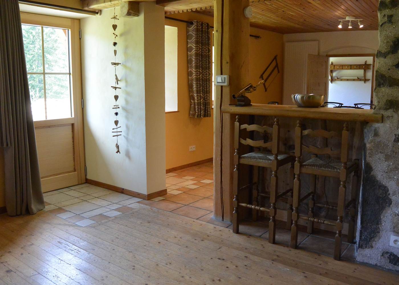 Gîte Tré le grenier - charmant gîte - Gîte le Grand - pour 6 personnes - salon