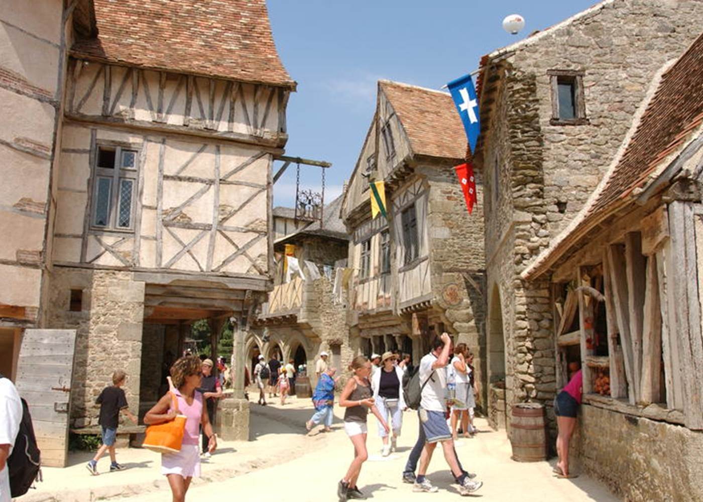 Le Puy du Fou à 15 minutes de notre maison d'hôtes La Chouannerie