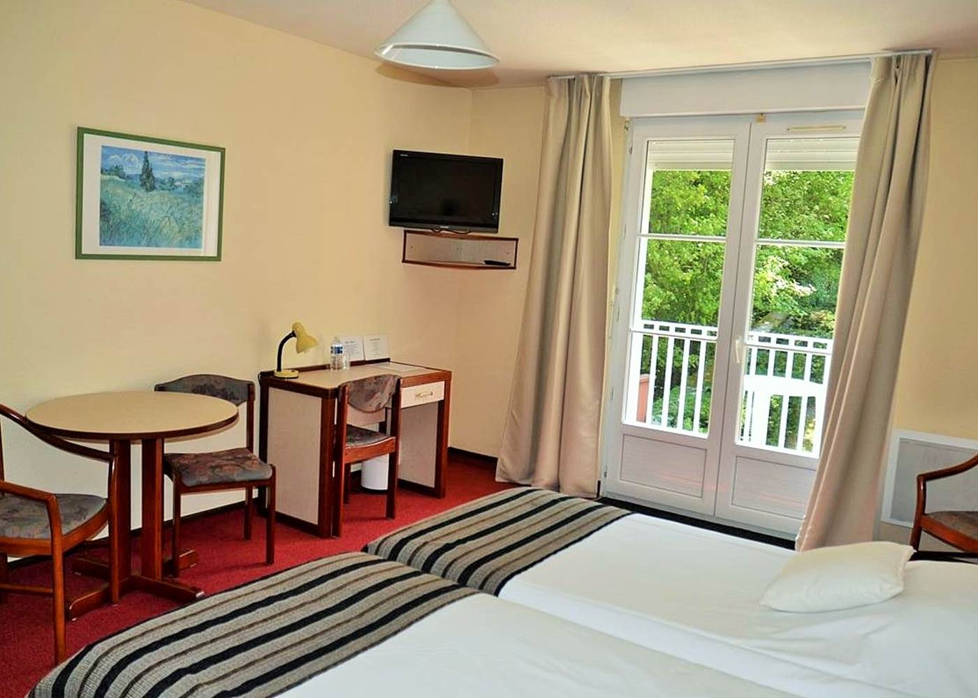 chambre coté jardin