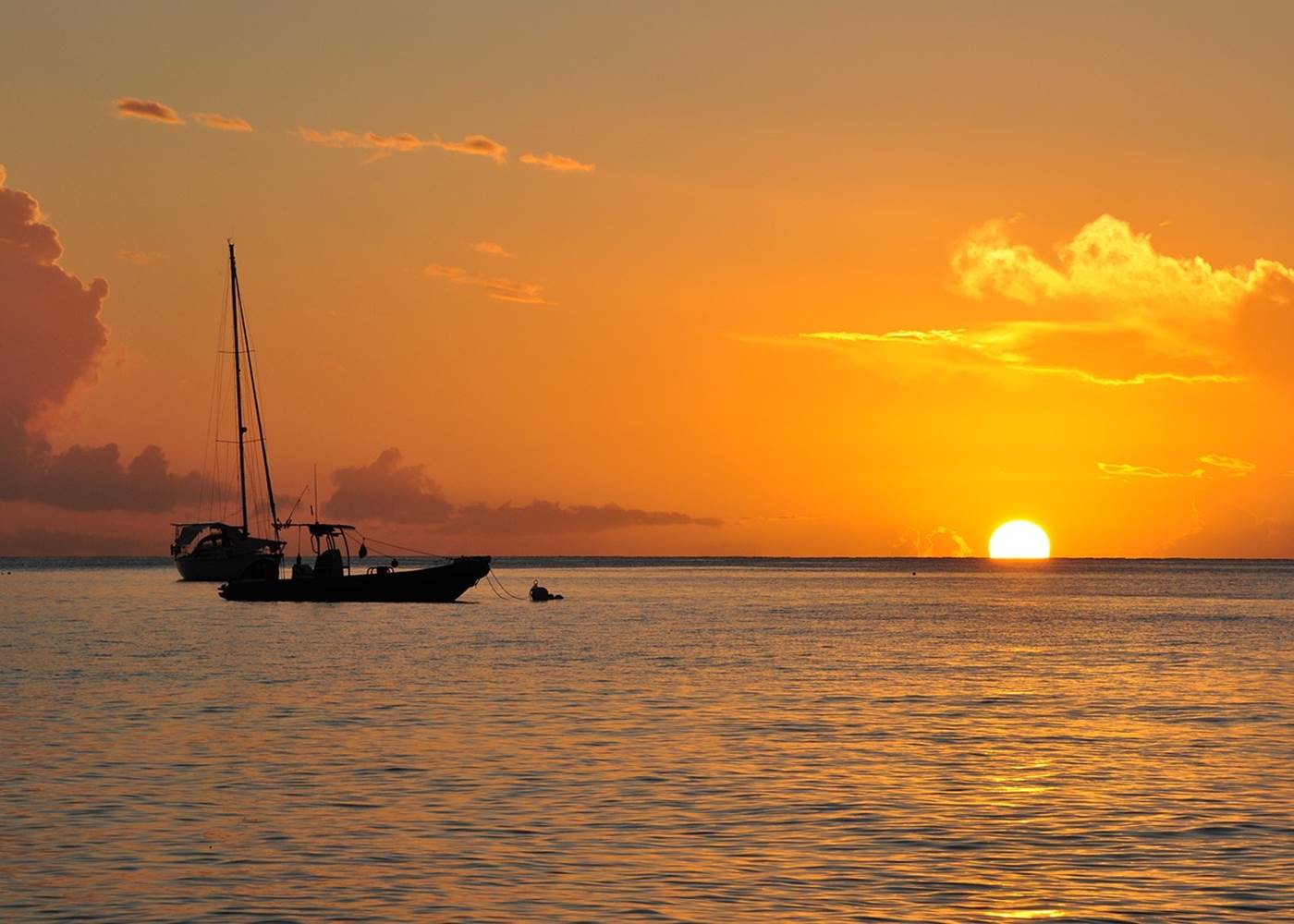 coucher de soleil tropical