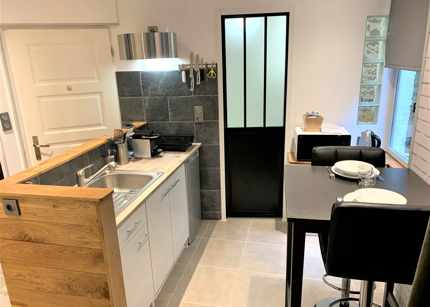 Kitchenette et coin repas