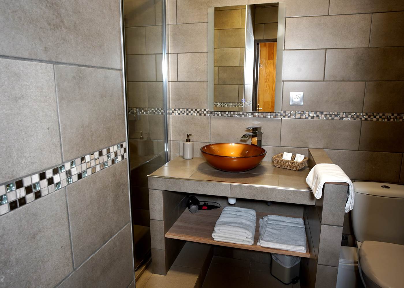 Salle d’eau contemporaine