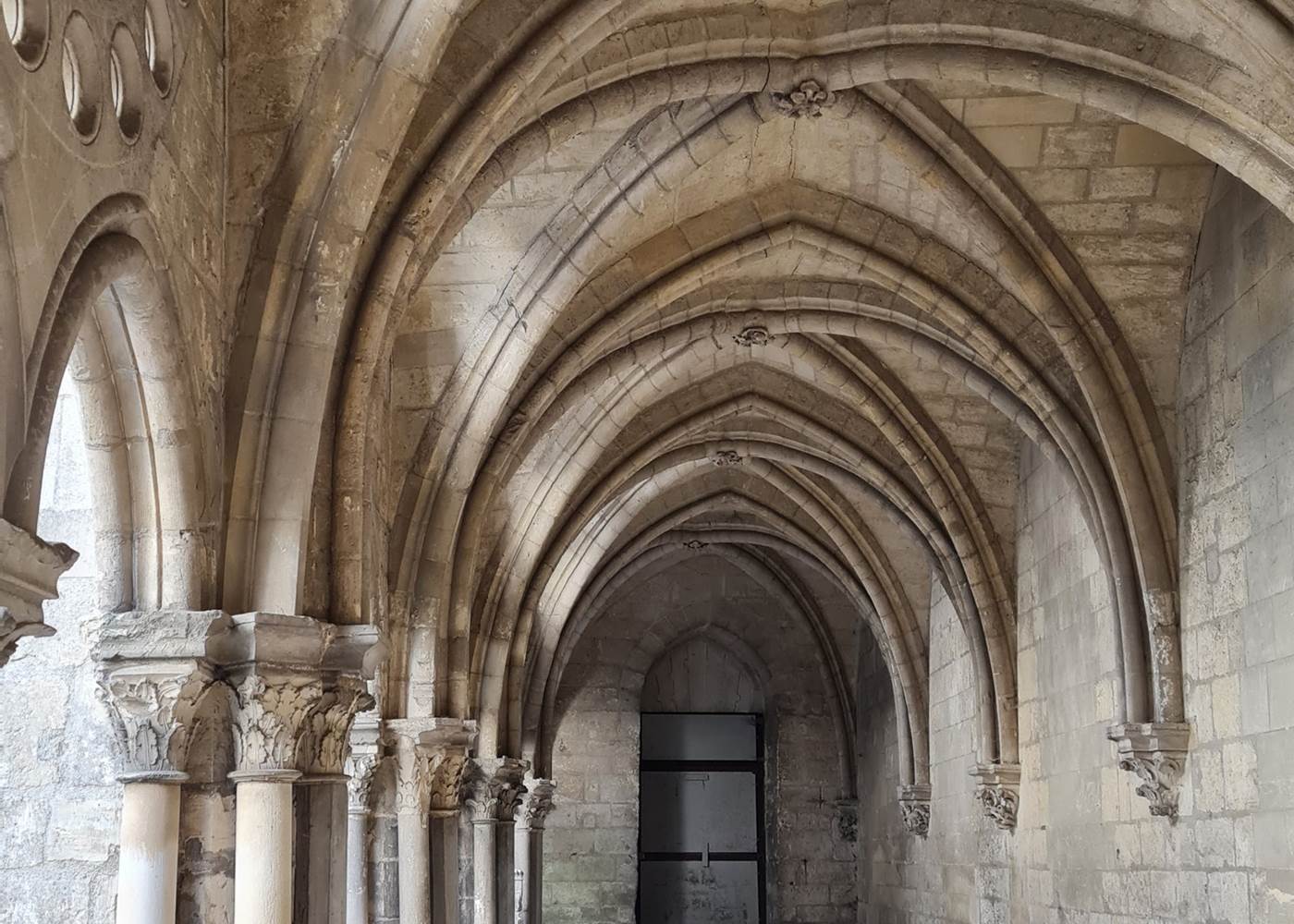 Cloître de Laon