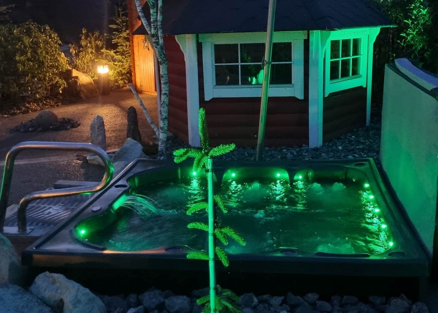 Jacuzzi  p'tite Finlande kota grill