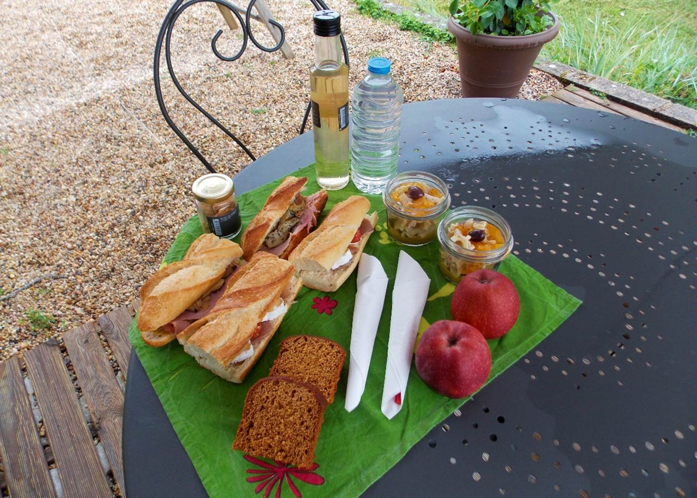 Domaine du Gué du Roi Panier Pique Nique