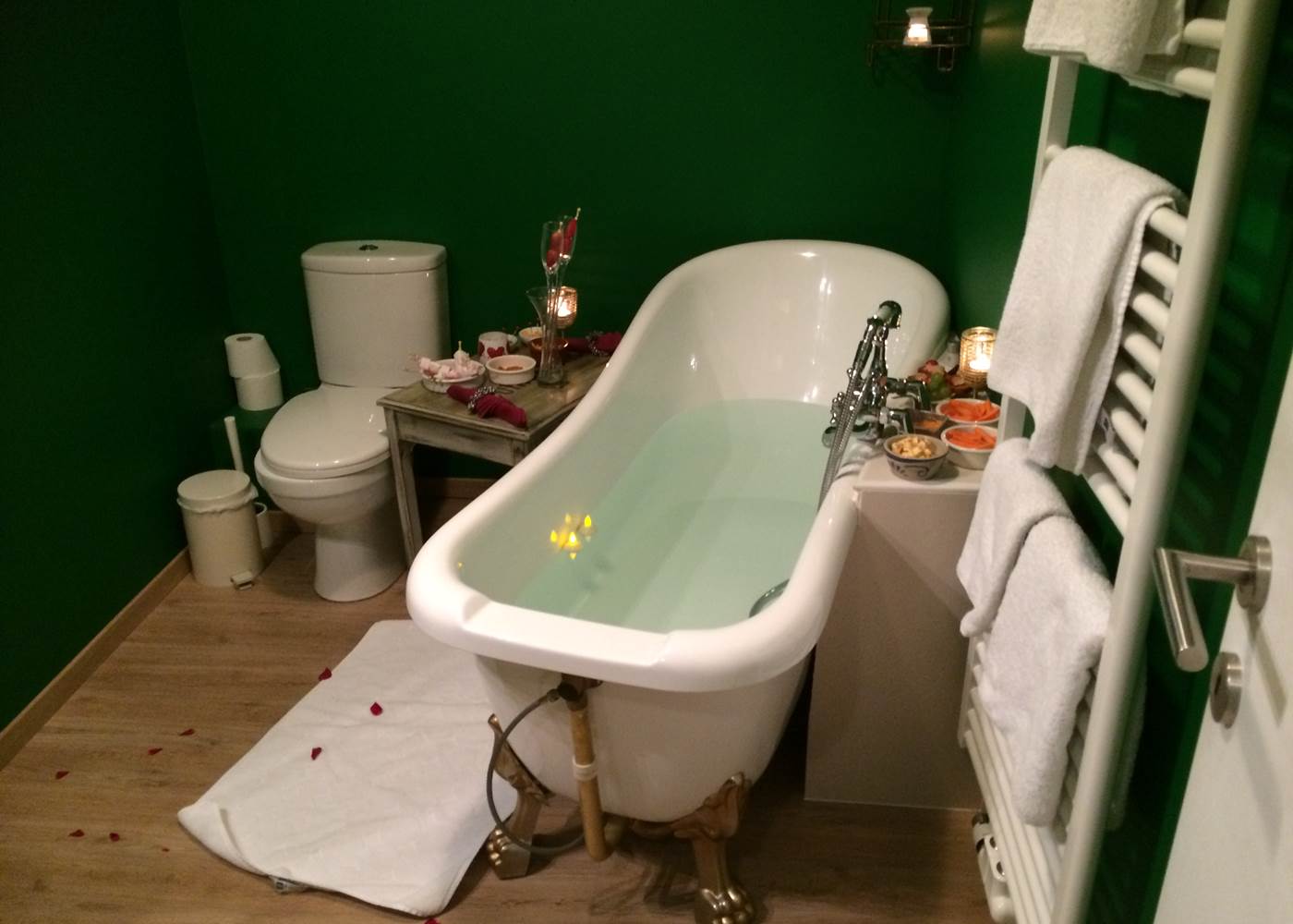 Tombstone salle de bain 1