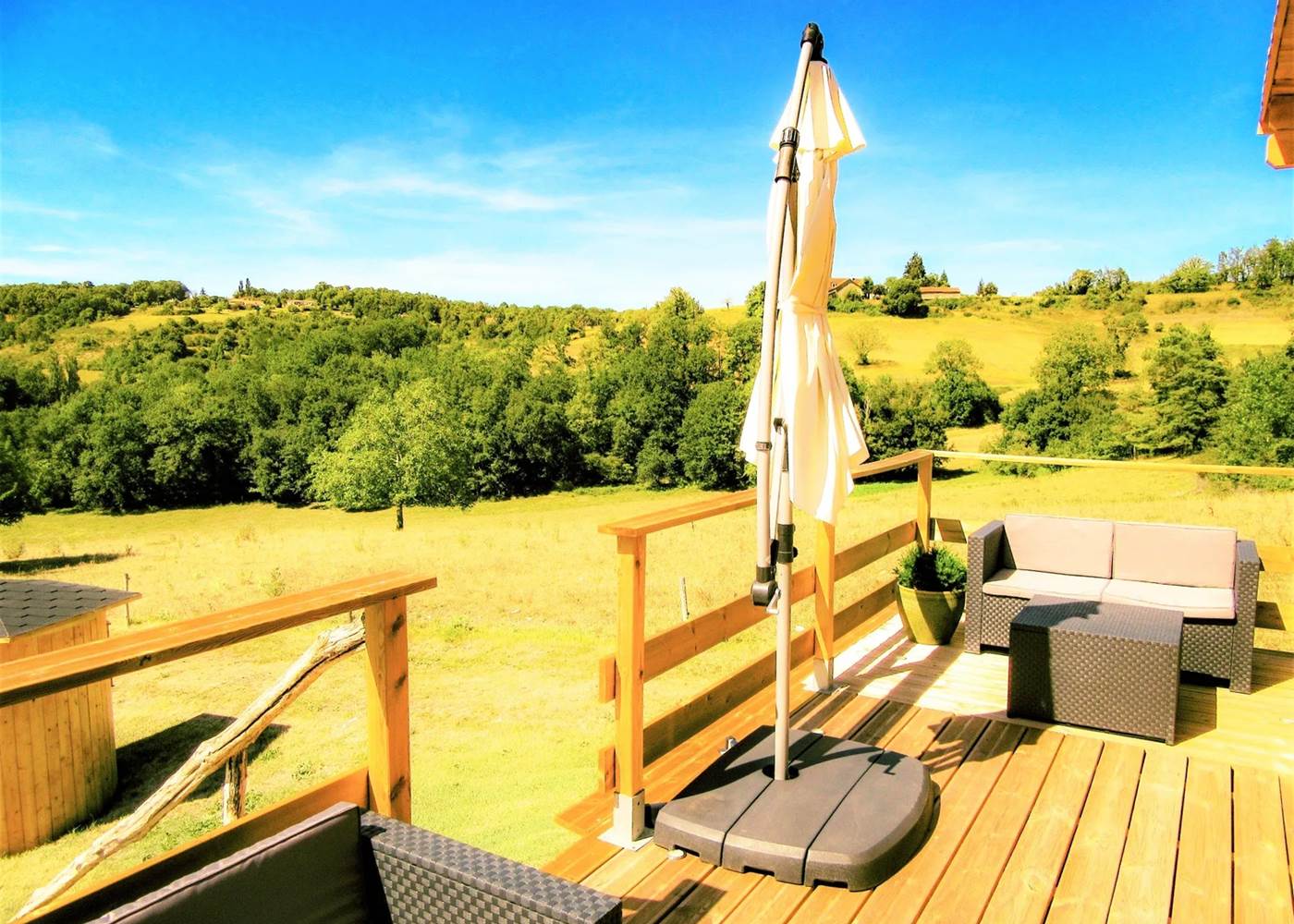 HYGGE_EN_PÉRIGORD_BAIN_NORDIQUE_SAUNA_COCOONING_VACANCES_TOURISME_AMIS_FAMILLE_DORDOGNE