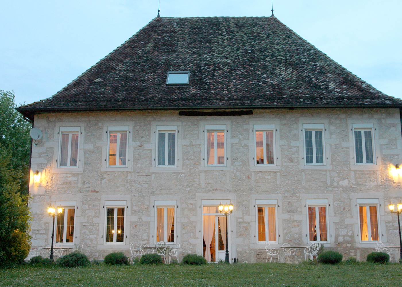 Manoir au crépuscule