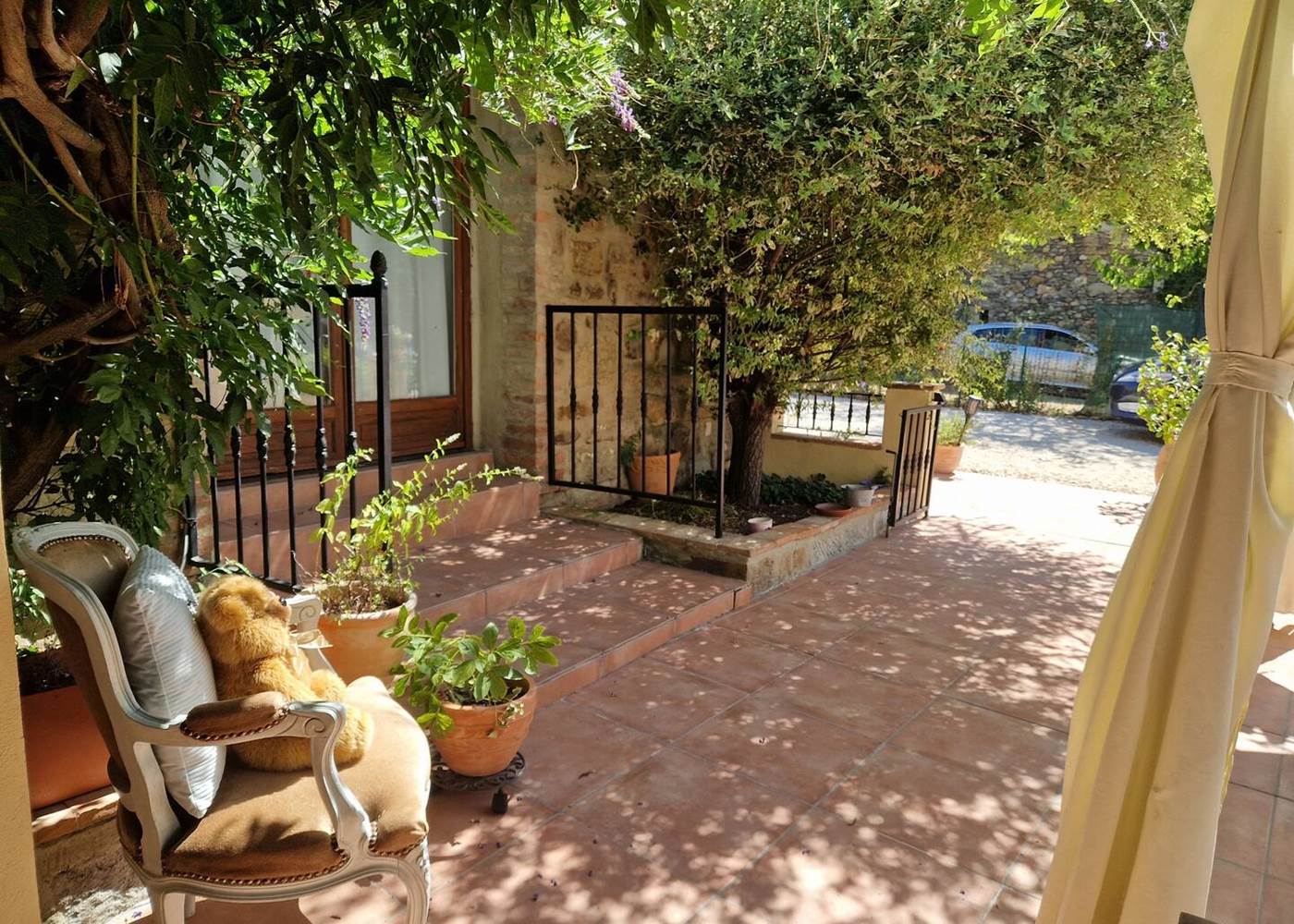 d4818c19-7de7-46bf-bb23-2a86c8ea2163 2