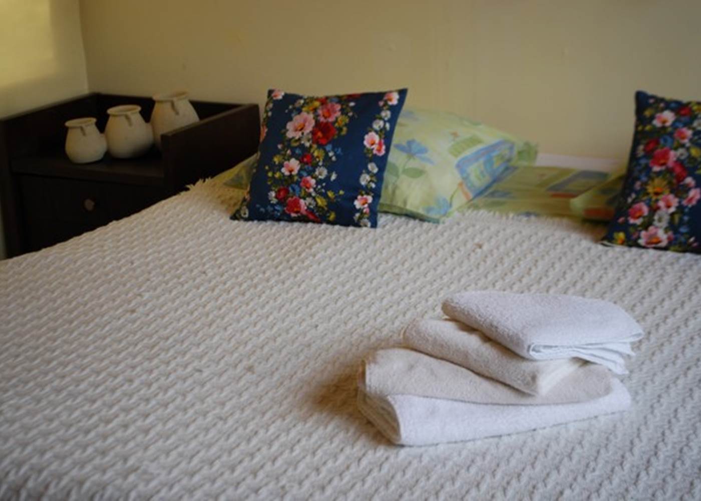 chambre double Maison Masjoubert lit de 1,80m x2,00m