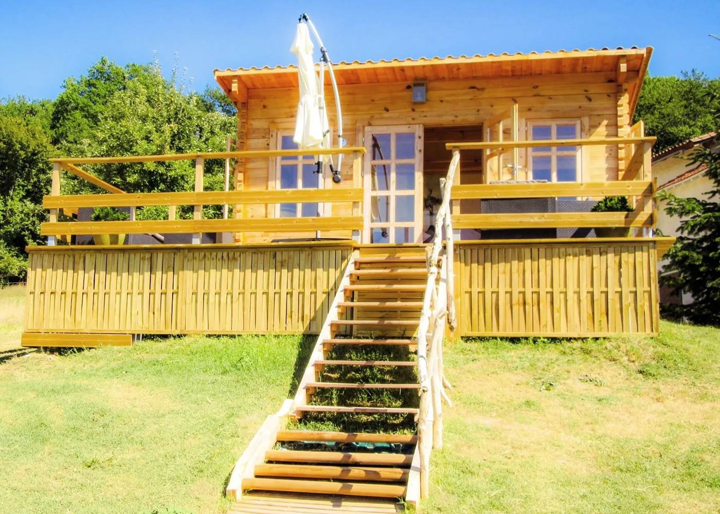 HYGGE_EN_PÉRIGORD_BAIN_NORDIQUE_SAUNA_COCOONING_VACANCES_TOURISME_AMIS_FAMILLE_DORDOGNE