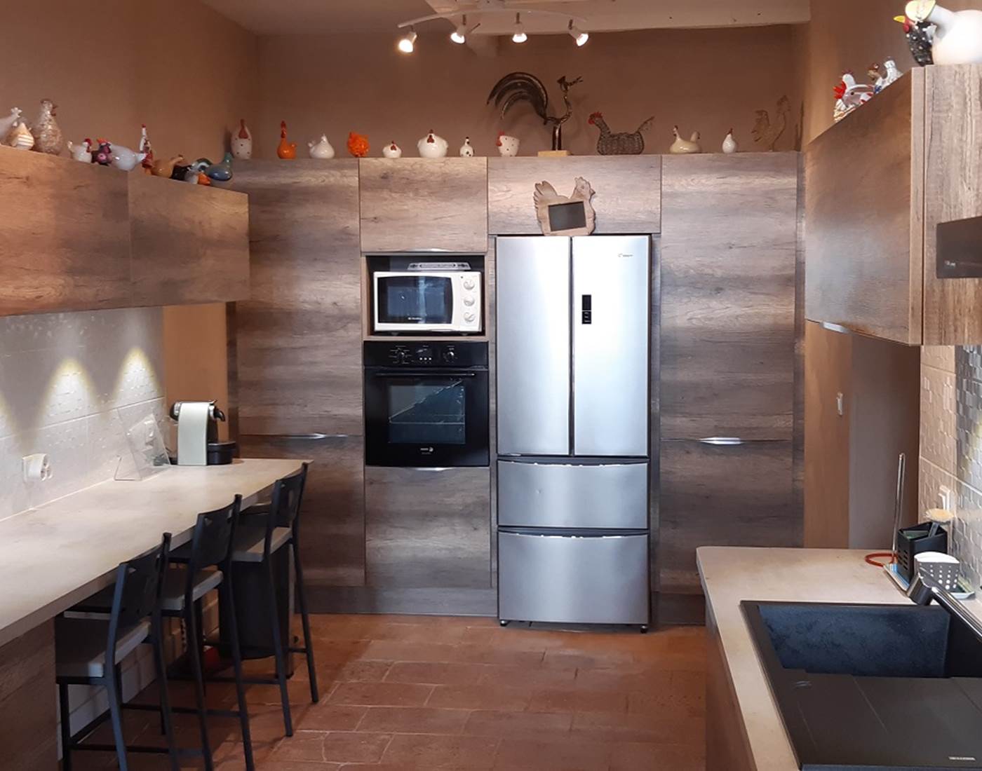 Une cuisine toute équipée