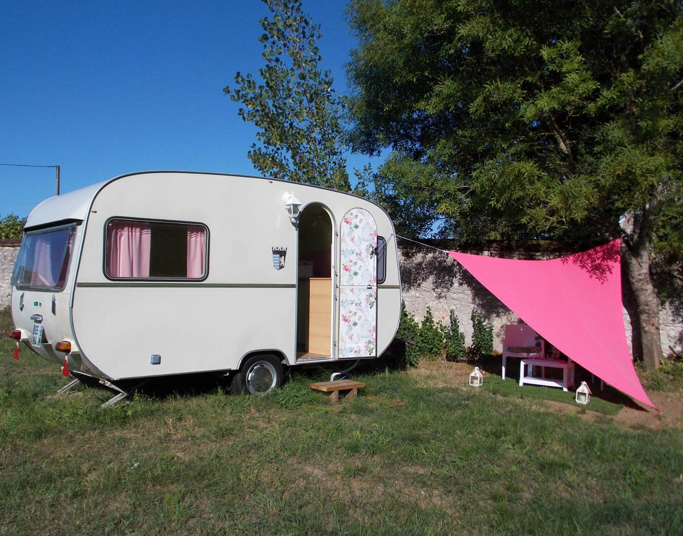 Camping du Petit Gué du Roi Caravane Rétro