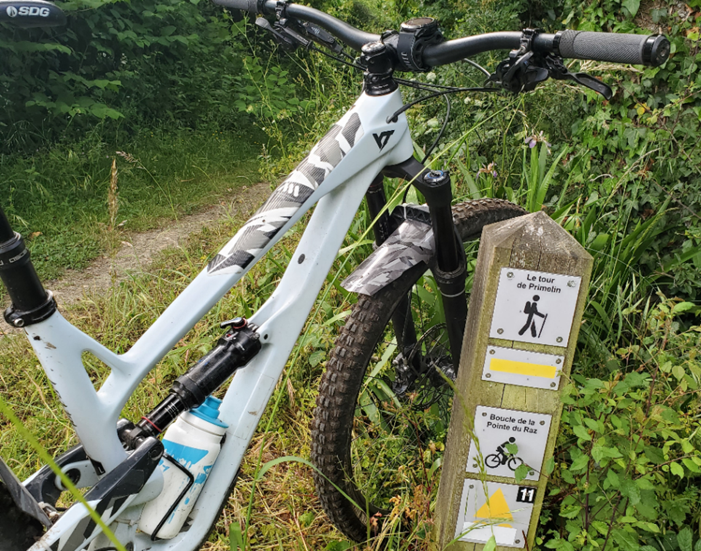 Sur la boucle VTT de la pointe du Raz