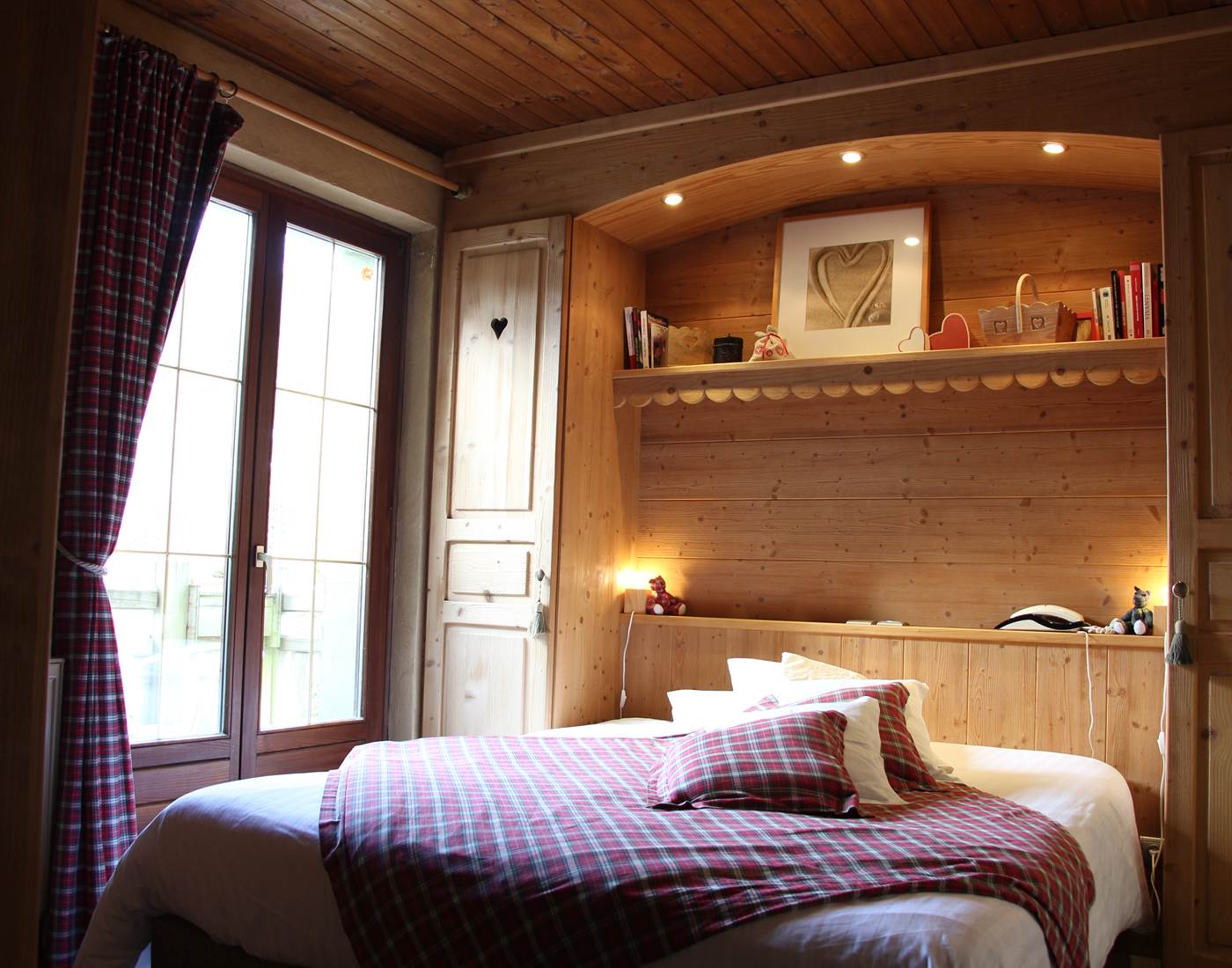 junior suite petit coeur decoration montagnardes meuble bois de vosges